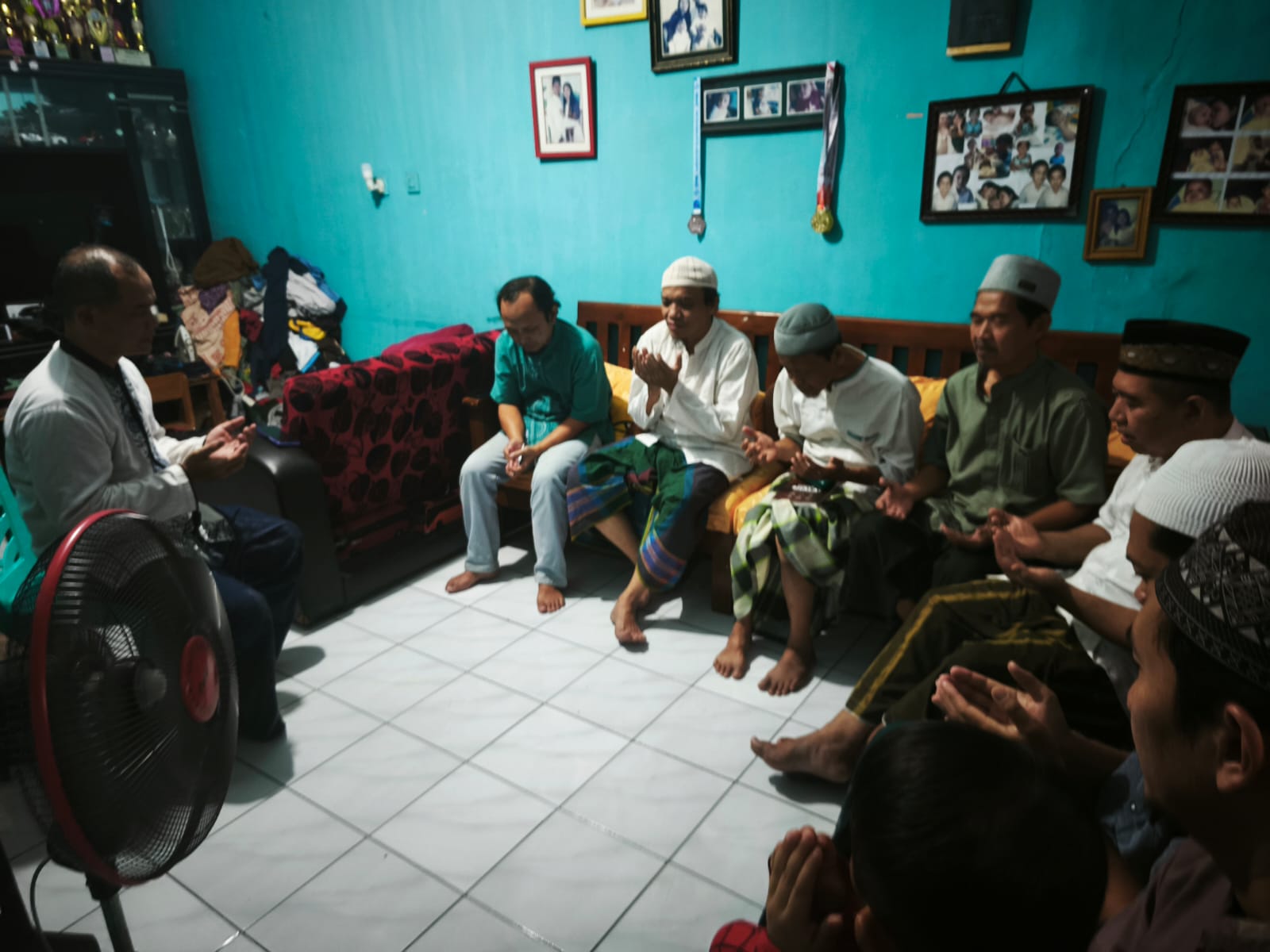 Al Furqaan Menyapa, menjenguk Bapak Sandi yang habis operasi